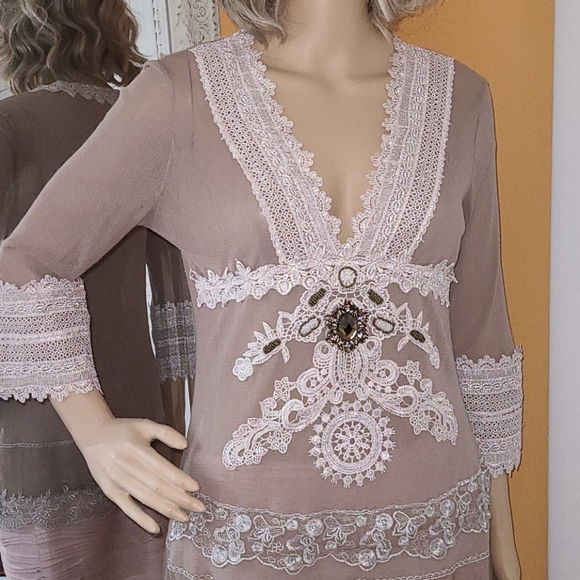 Passion Concept Embellished Tunic - Picture 2 of 16